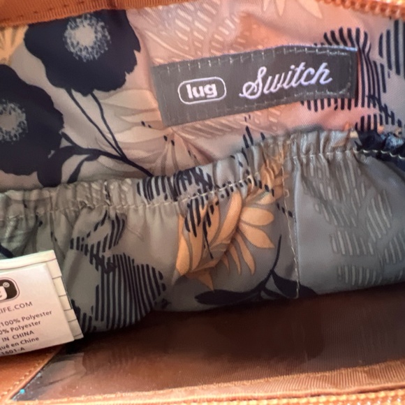 COPY - Small brown cross body bag - Picture 3 of 5